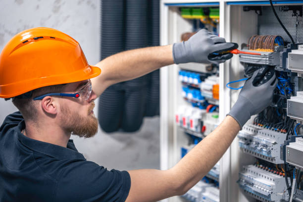 Best Electrical Contractors for Businesses  in Morton, IL